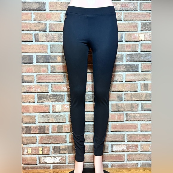 Lisette L Style #2400 Black Size 6 Studded Trim Kathryn Ankle Pants - Picture 1 of 4